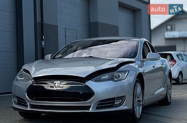 Лифтбек Tesla Model S 2014 в Дрогобыче