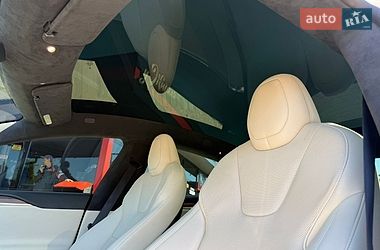 Лифтбек Tesla Model S 2022 в Первомайске