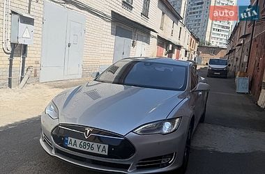Лифтбек Tesla Model S 2015 в Львове фото 2 Лифтбек Tesla Model S 2015 в Львове