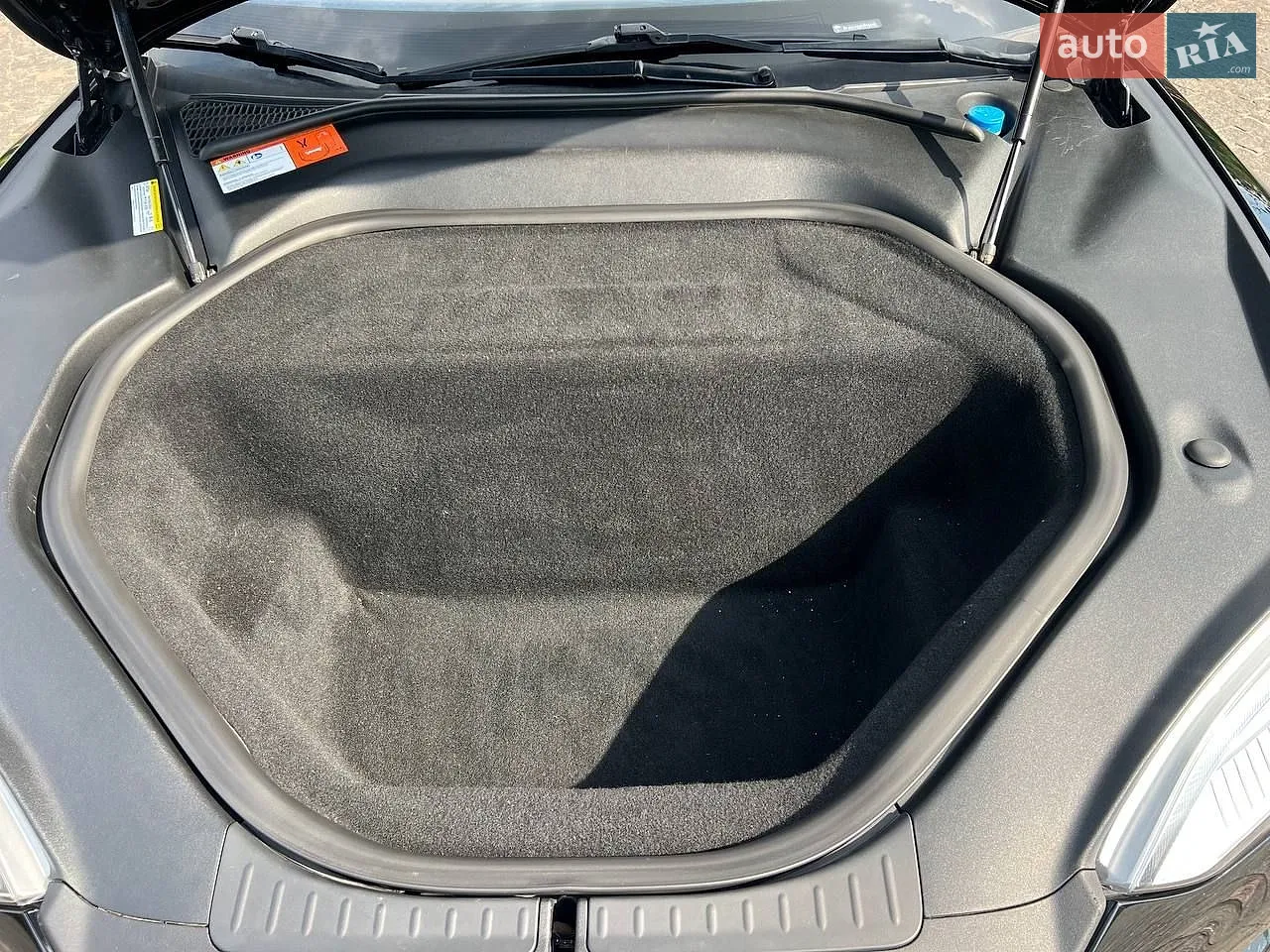 2015 Tesla Model S - мініатюра 15