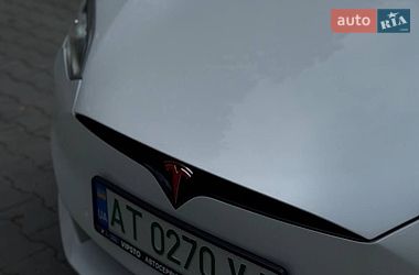 Ліфтбек Tesla Model S 2017 в Тернополі