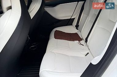 Ліфтбек Tesla Model S 2017 в Тернополі