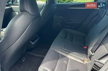 Лифтбек Tesla Model S 2022 в Тернополе