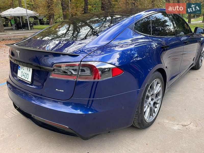 Ліфтбек Tesla Model S 2022 в Львові