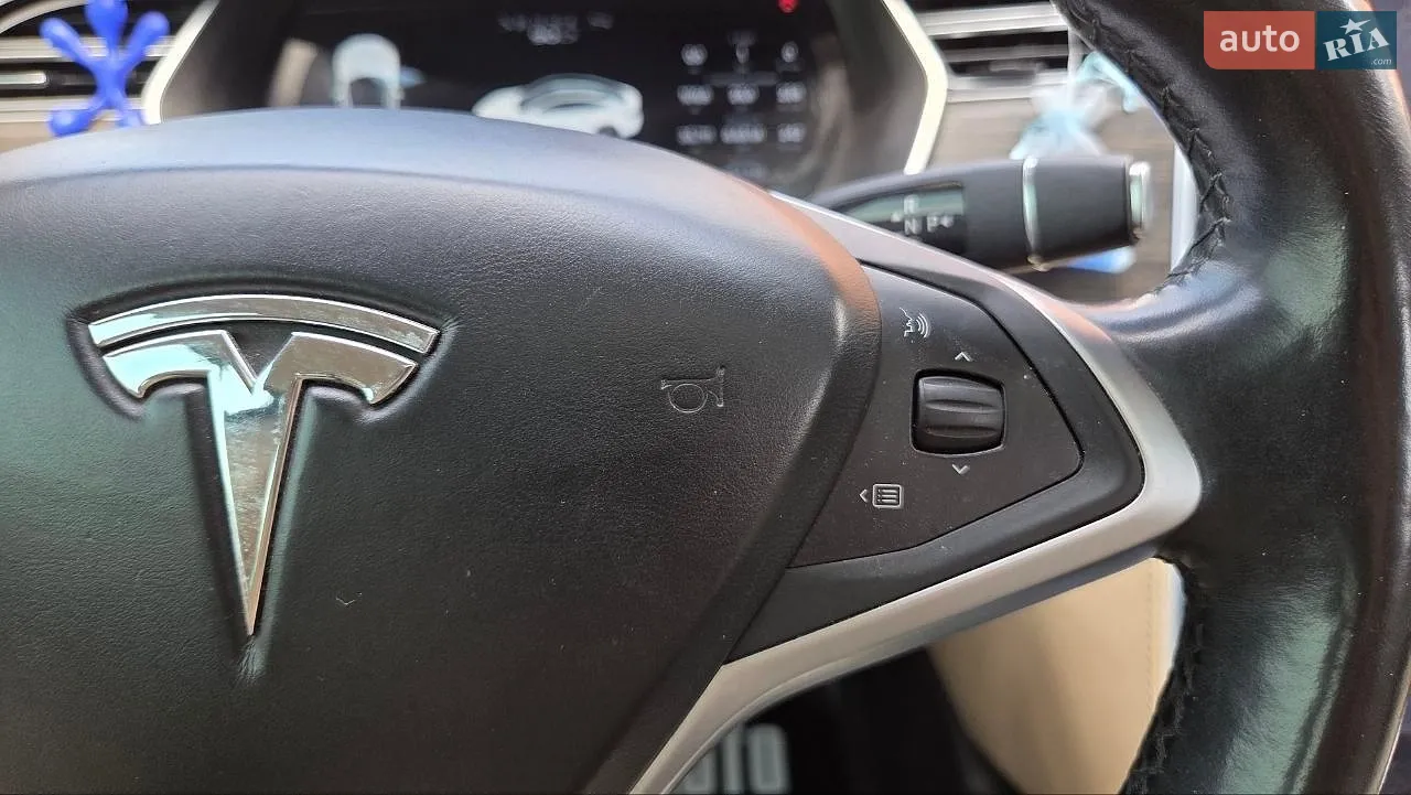 2016 Tesla Model S - мініатюра 26