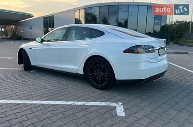 Ліфтбек Tesla Model S 2015 в Броварах