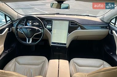Ліфтбек Tesla Model S 2015 в Броварах