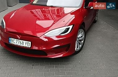Ліфтбек Tesla Model S 2013 в Львові