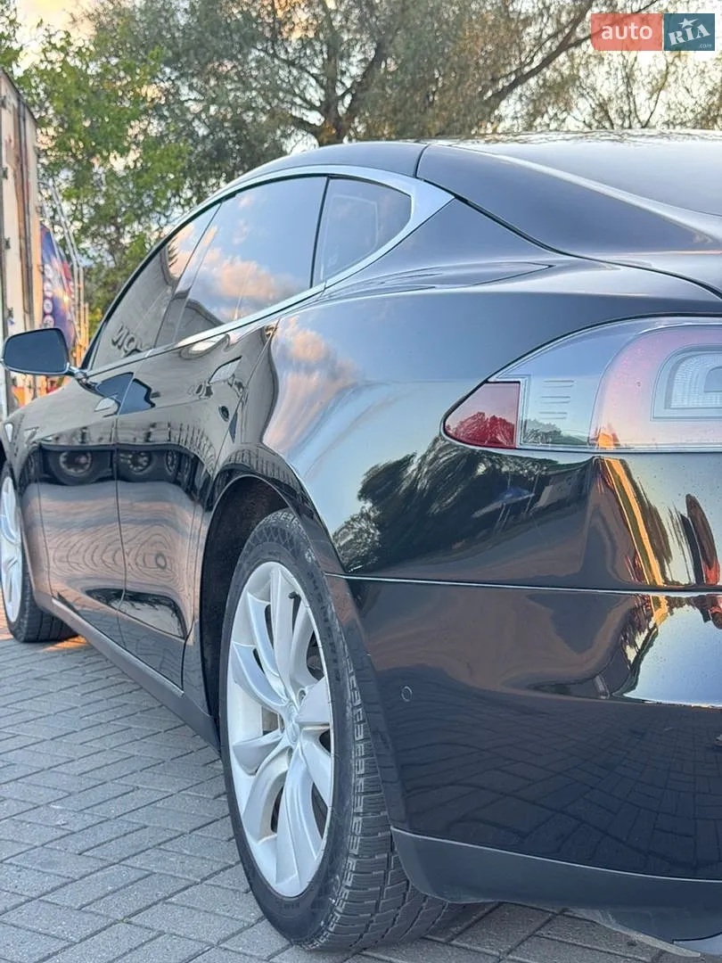 2014 Tesla Model S - мініатюра 23
