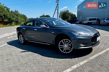 Ліфтбек Tesla Model S 2013 в Хмельницькому