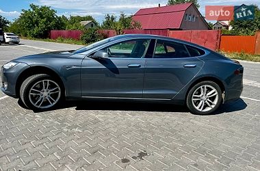 Ліфтбек Tesla Model S 2013 в Хмельницькому