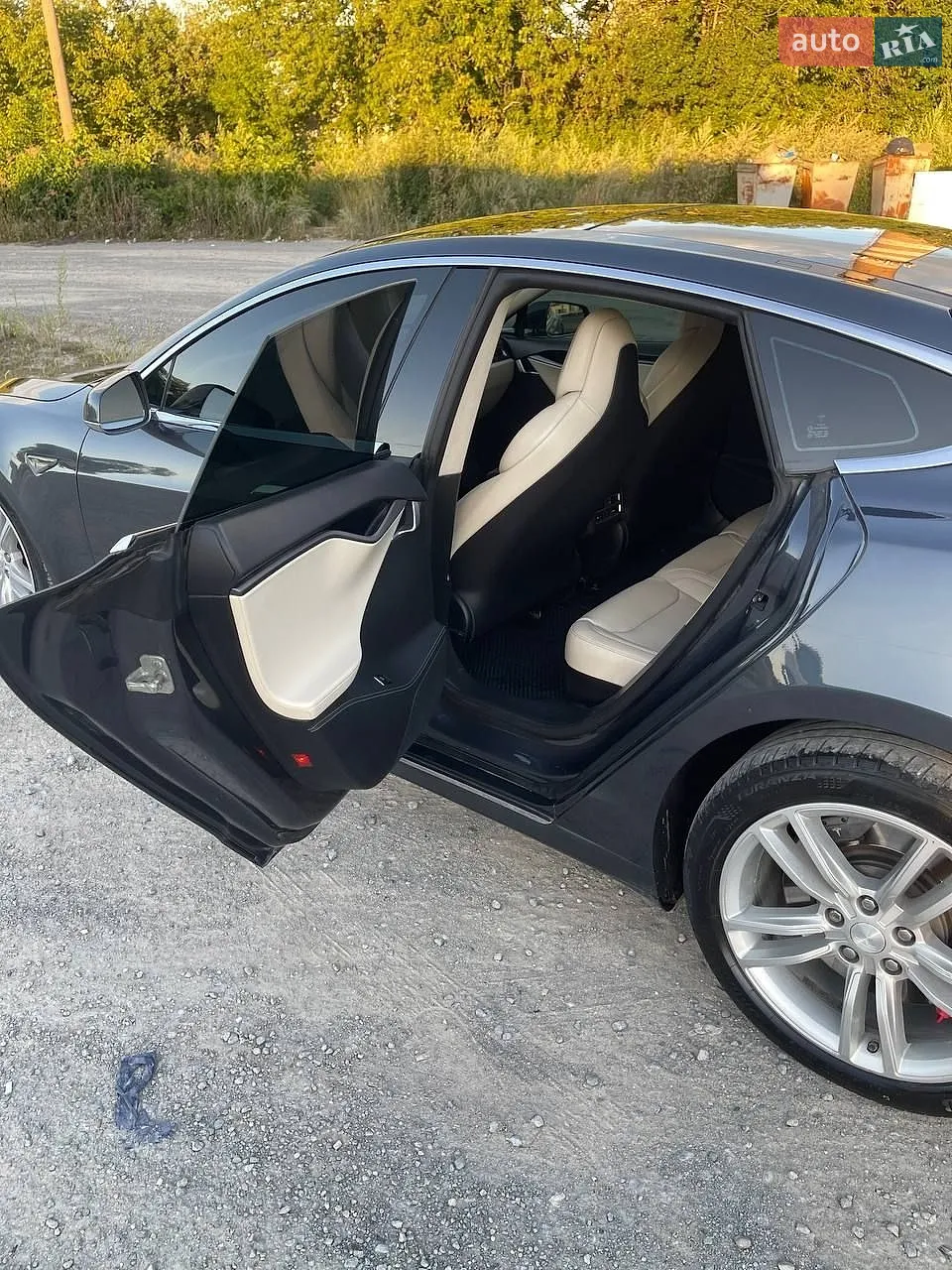 2015 Tesla Model S - мініатюра 21