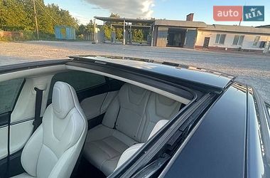 Лифтбек Tesla Model S 2015 в Каменец-Подольском