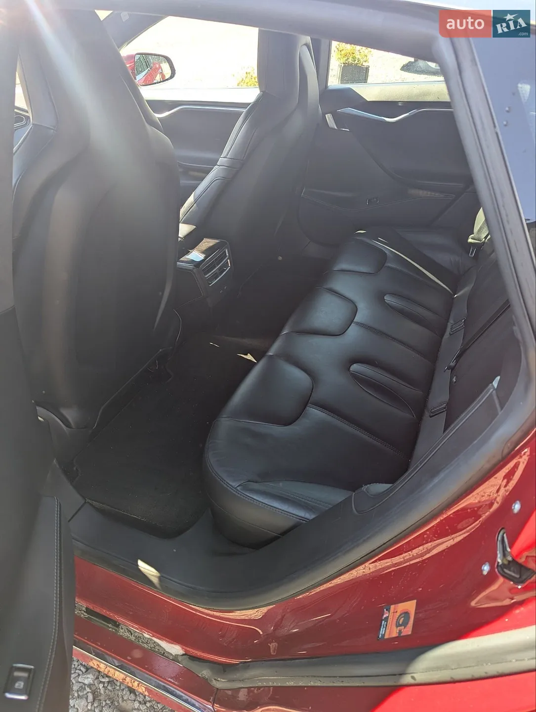 2016 Tesla Model S - мініатюра 14