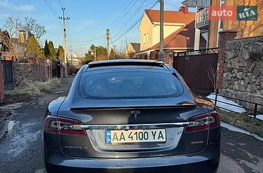 Ліфтбек Tesla Model S 2014 в Києві фото 3 Ліфтбек Tesla Model S 2014 в Києві