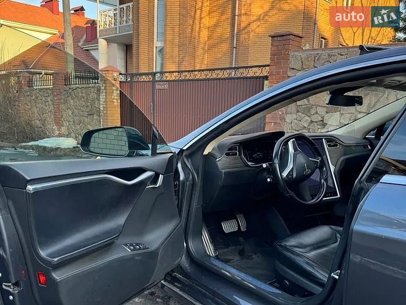 Ліфтбек Tesla Model S 2014 в Києві фото 7 Ліфтбек Tesla Model S 2014 в Києві