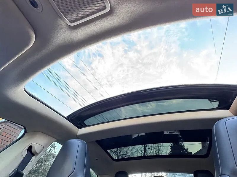 Ліфтбек Tesla Model S 2014 в Києві фото 11 Ліфтбек Tesla Model S 2014 в Києві