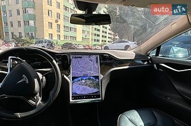 Ліфтбек Tesla Model S 2014 в Києві