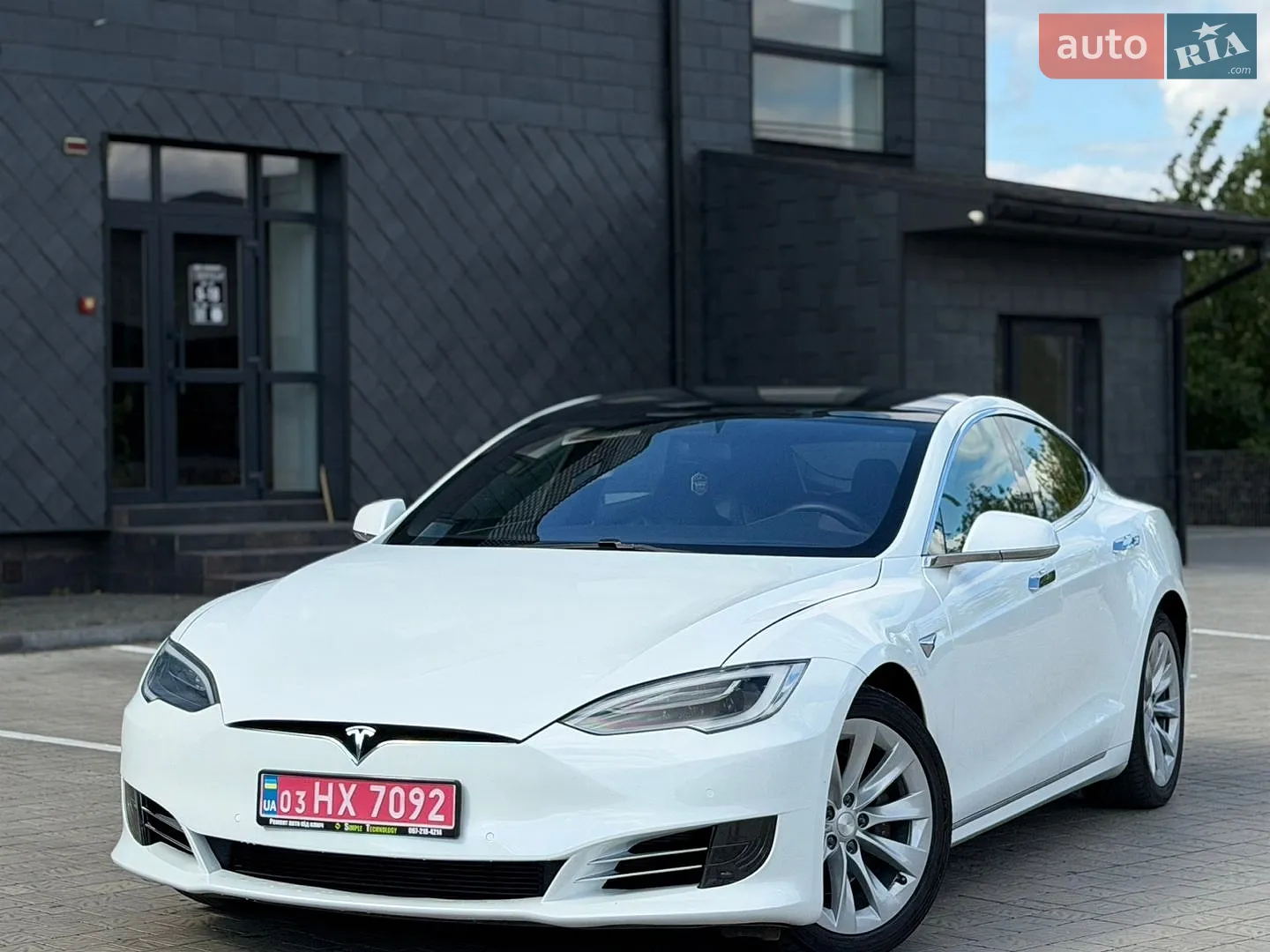2017 Tesla Model S - мініатюра 15