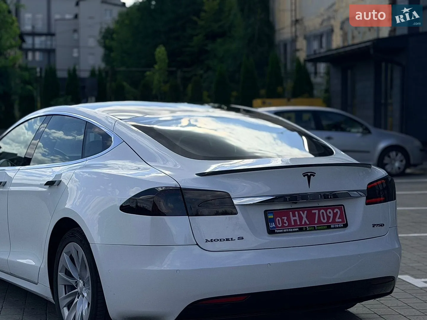 2017 Tesla Model S - мініатюра 16