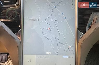 Лифтбек Tesla Model S 2015 в Калуше