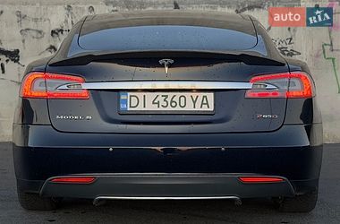 Ліфтбек Tesla Model S 2015 в Львові
