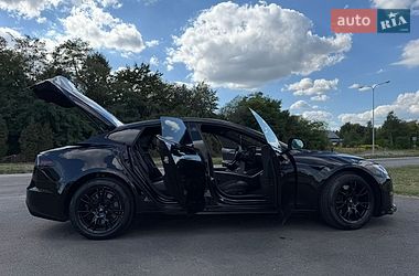 Лифтбек Tesla Model S 2022 в Львове