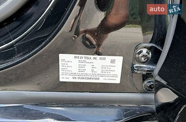 Лифтбек Tesla Model S 2022 в Львове