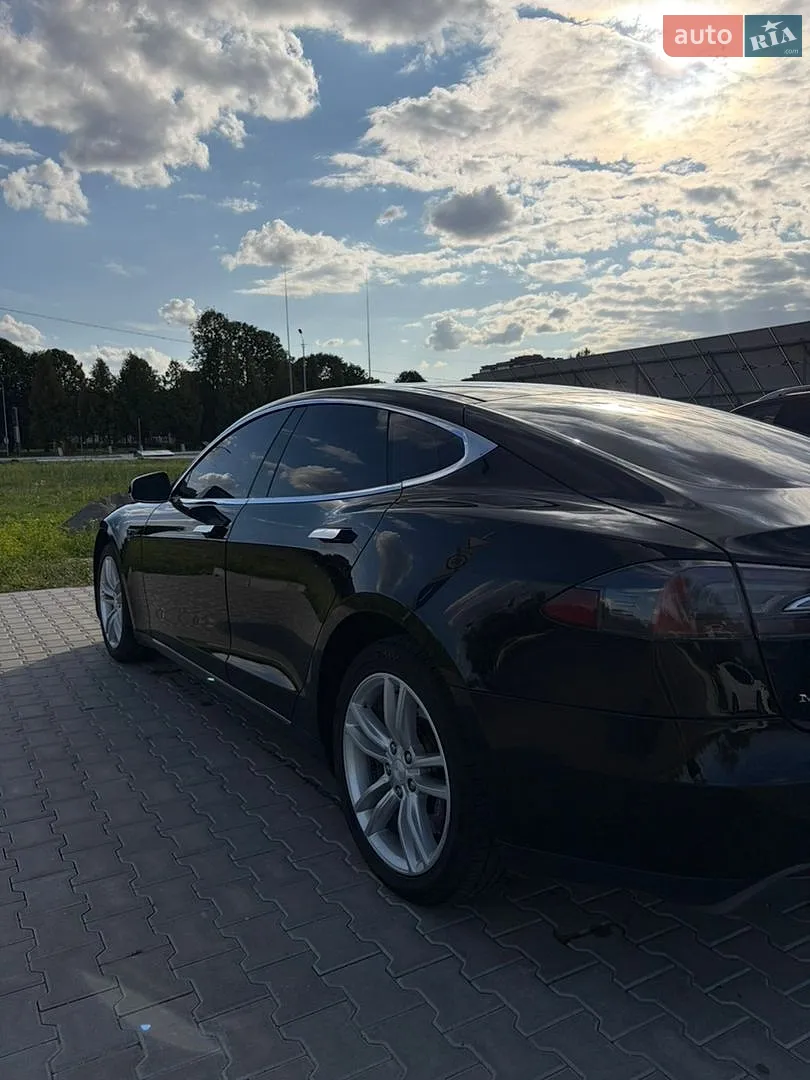 2013 Tesla Model S - мініатюра 4