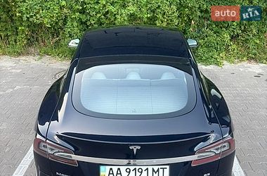Лифтбек Tesla Model S 2013 в Киеве