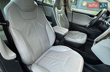 Лифтбек Tesla Model S 2013 в Киеве
