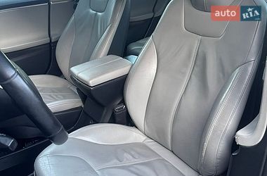Лифтбек Tesla Model S 2013 в Киеве