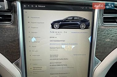 Лифтбек Tesla Model S 2013 в Киеве