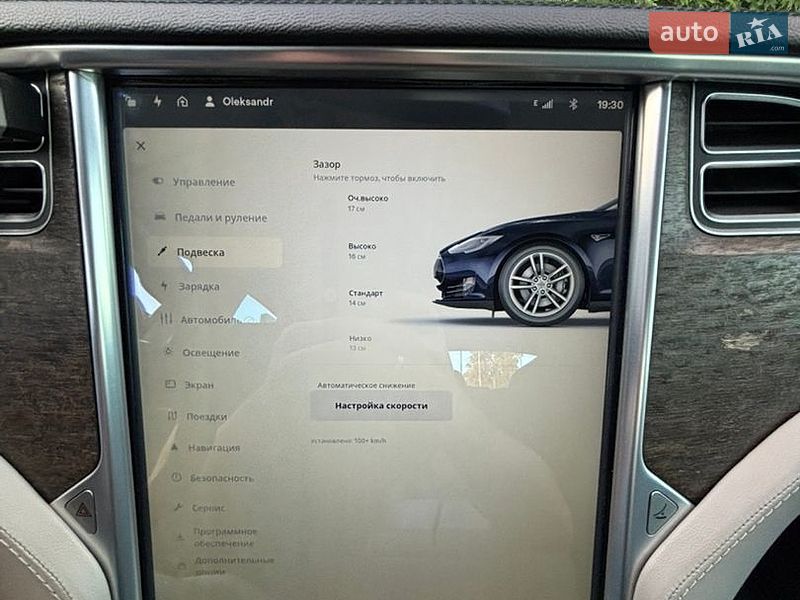 Лифтбек Tesla Model S 2013 в Киеве