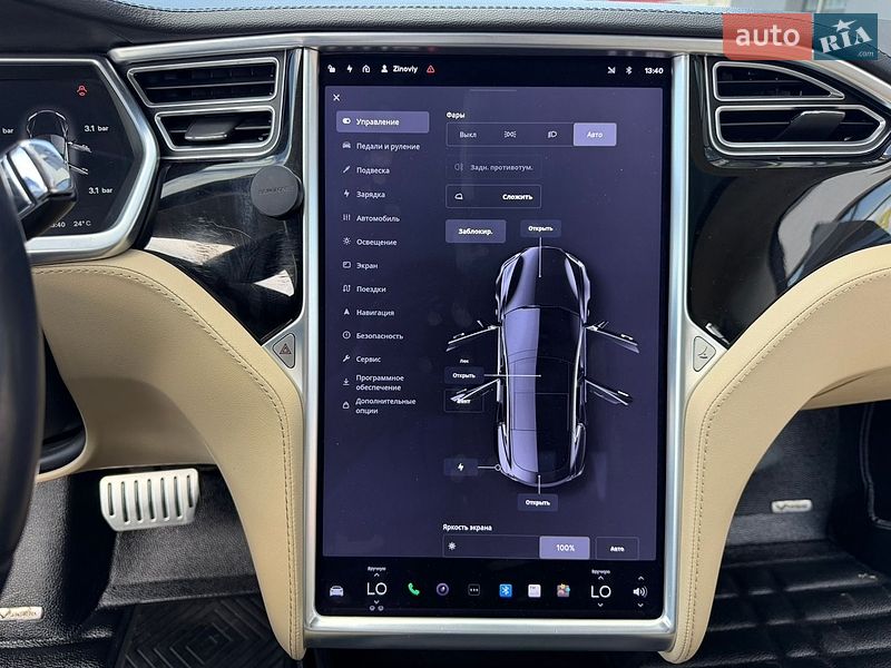 Ліфтбек Tesla Model S 2015 в Івано-Франківську
