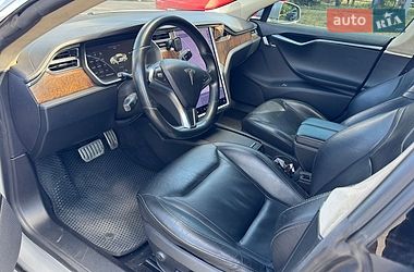 Лифтбек Tesla Model S 2013 в Киеве