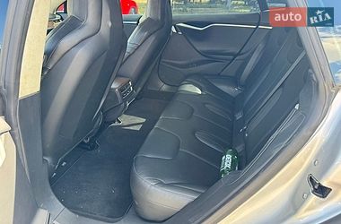Лифтбек Tesla Model S 2013 в Киеве