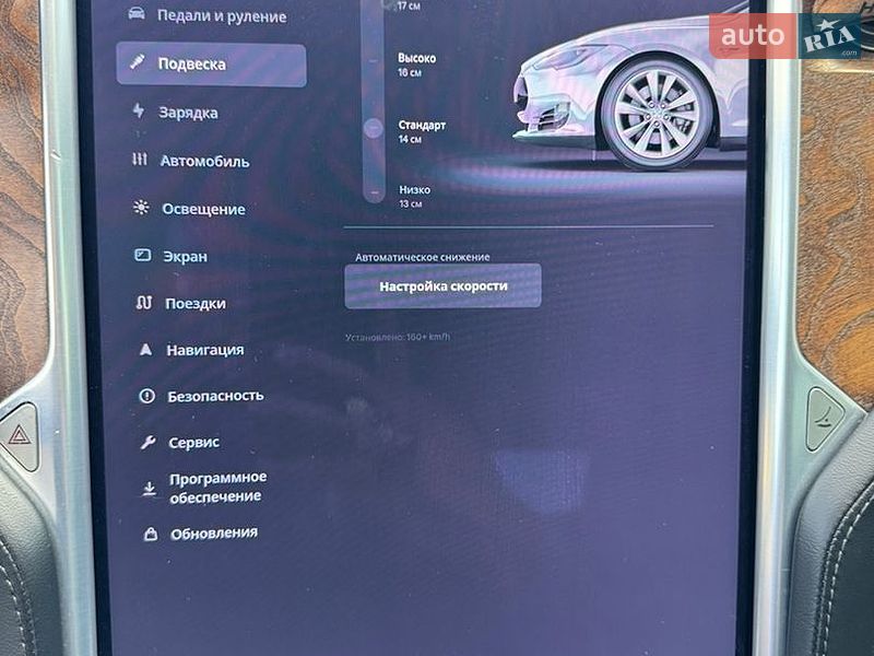 Лифтбек Tesla Model S 2013 в Киеве