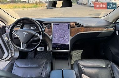 Лифтбек Tesla Model S 2013 в Киеве