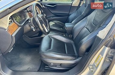 Лифтбек Tesla Model S 2013 в Киеве