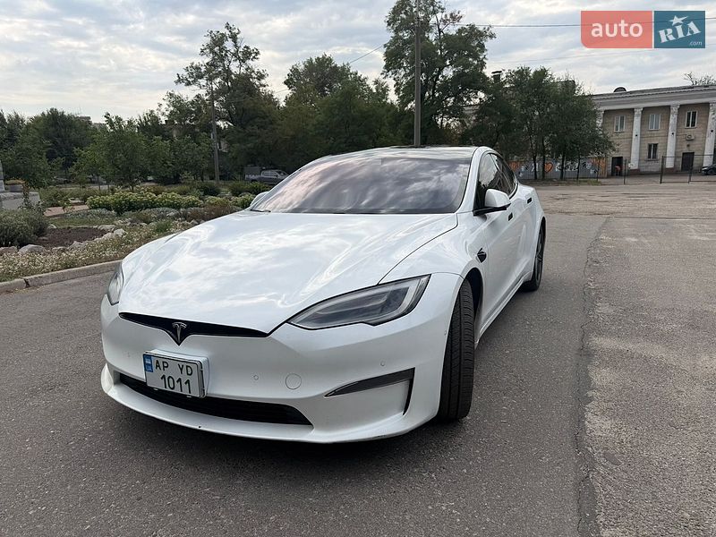 Ліфтбек Tesla Model S 2021 в Запоріжжі
