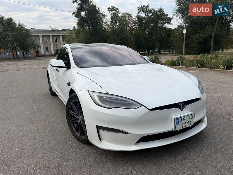 Ліфтбек Tesla Model S 2021 в Запоріжжі