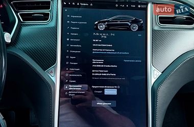 Ліфтбек Tesla Model S 2017 в Києві