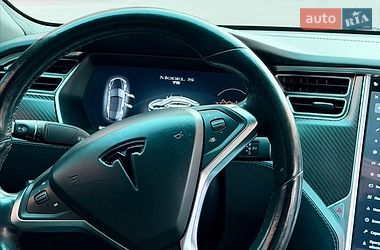 Ліфтбек Tesla Model S 2017 в Києві