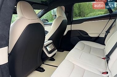 Ліфтбек Tesla Model S 2021 в Києві
