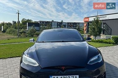 Лифтбек Tesla Model S 2014 в Белой Церкви