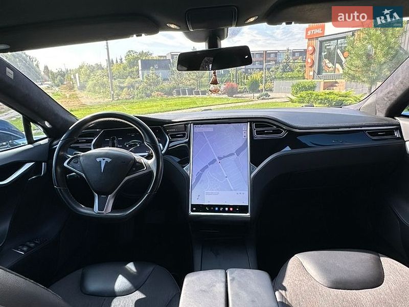 Лифтбек Tesla Model S 2014 в Белой Церкви