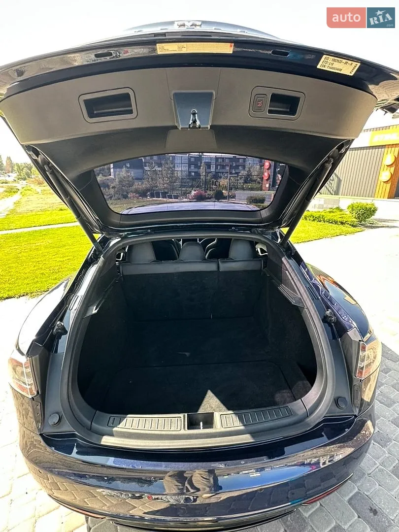 2014 Tesla Model S - мініатюра 11