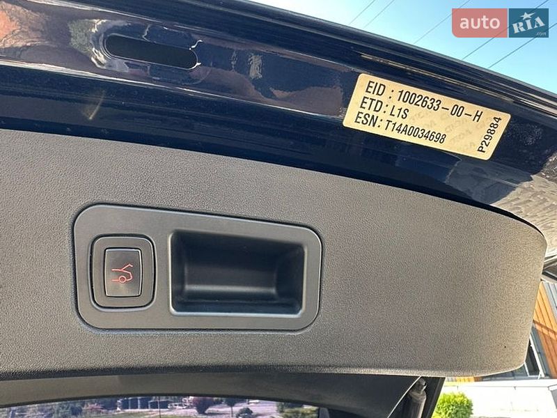 Лифтбек Tesla Model S 2014 в Белой Церкви