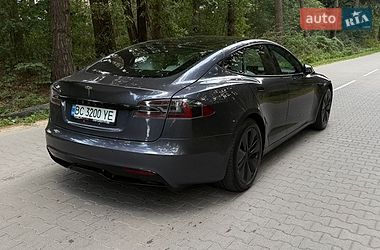 Лифтбек Tesla Model S 2021 в Львове